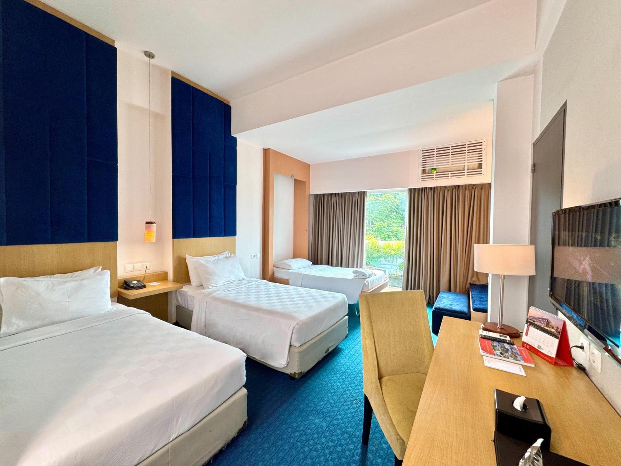 Swiss-Belinn Malang Eksteriør bilde