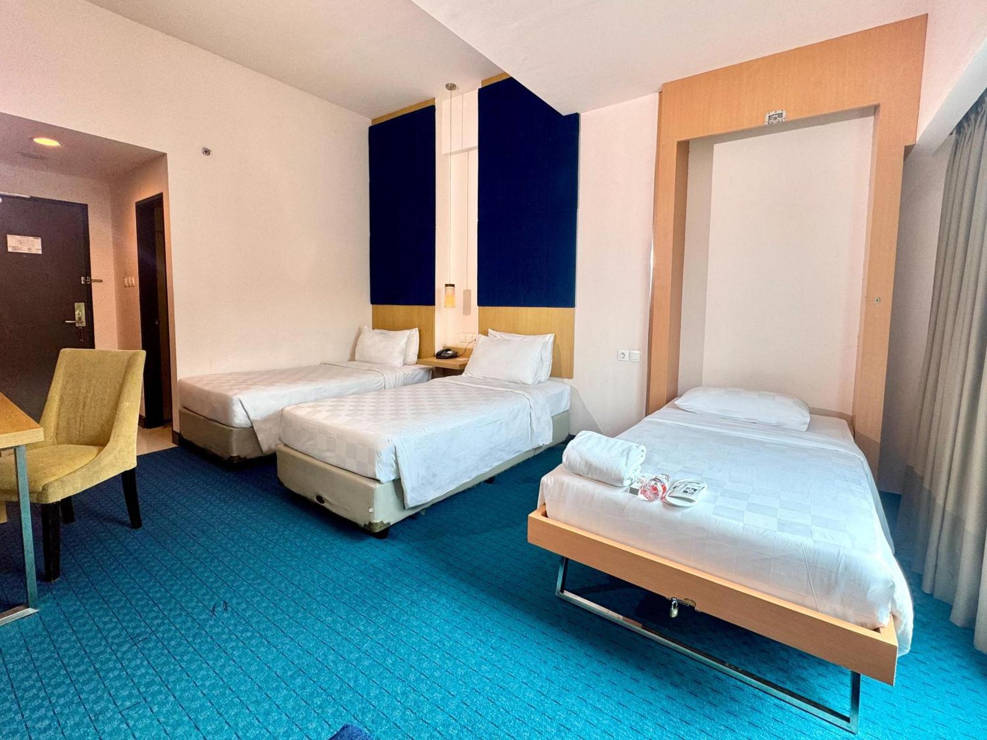 Swiss-Belinn Malang Eksteriør bilde